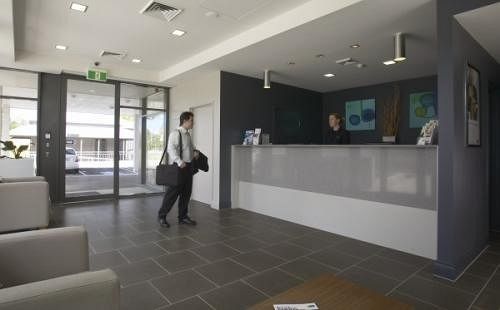 Quest Aparthotel